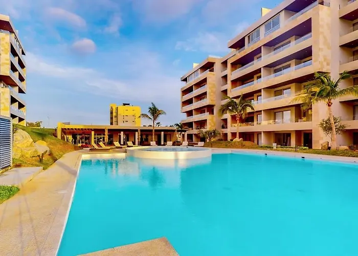 Exquisite With Balcony, Tv, Wifi, Heated Pool & Gym/fitness Сasa de vacaciones Cabo San Lucas